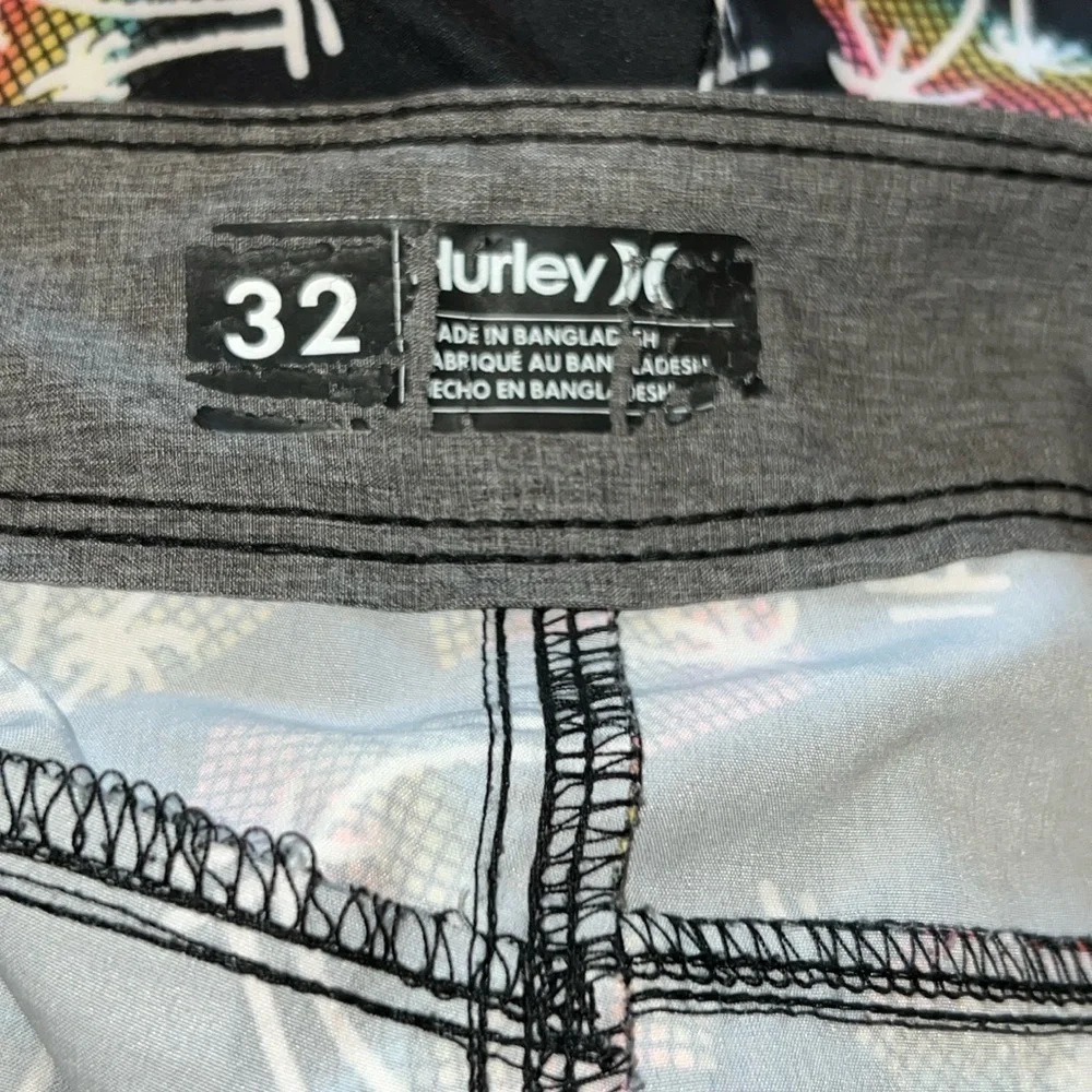 HURLEY Phantom Swim Trunks Black Neon Palm Tree Lightweight Quick Dry Size 32